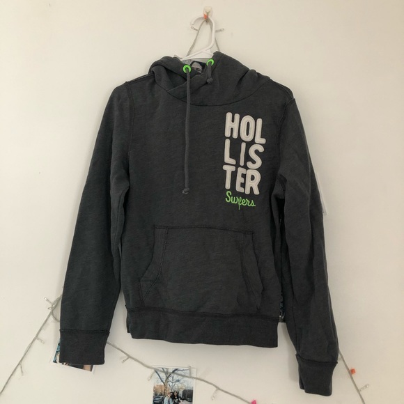 Hollister Extra-Warm Hoodie - Picture 1 of 3